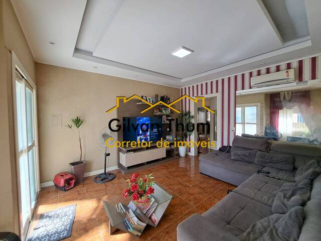 Casa para Venda em Esteio - 2